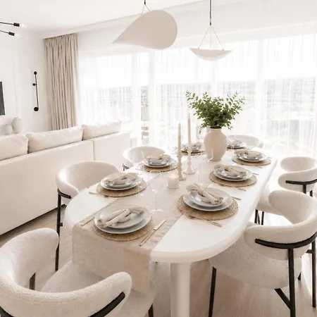 Penthouse Valle Golf & Sea View & Swimming Pool Estepona